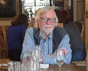 Michael Kenward: New Scientist Editor Who Popularised Science Dies at 80