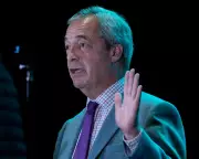 Nigel Farage Denies Racism Claims: 'I Never Tried to Hurt Anybody'