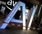 Over 1,000 Amazon Workers Protest AI Rollout Impacting Jobs and Climate