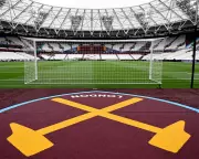 Premier League Thriller: West Ham Edge Newcastle in Seven-Goal Spectacle