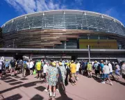Record Food Donation After 2-Day Ashes Test in Perth