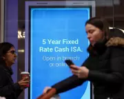 Reeves's 40% Cash ISA Cut Threatens Mortgage Rates and Savings