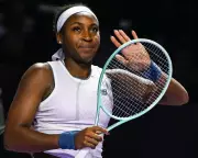 Sabalenka Battles Gauff in Thrilling WTA Finals Clash as Pegula Faces Paolini