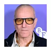 Sir Daniel Day-Lewis Fires Back at Critics: 'Gob Off' Over Method Acting Jibes