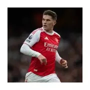 Spurs Legend Backs Van de Ven to Control Gyokeres in North London Derby