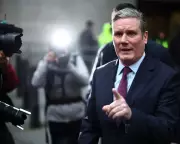 Starmer's Leadership Crisis: Tax U-Turn and Briefing Scandal Rock Labour
