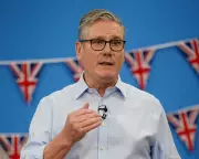 Starmer's Leadership Safe Until May Elections Despite Budget Concerns