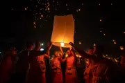 Thailand's Sky Alight: Breathtaking Images Capture Loy Krathong & Yi Peng Festival Magic