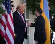 Trump's Ukraine Peace Plan Puts Zelenskyy Under Extreme Pressure