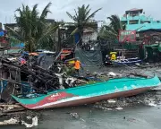 Typhoon Fung-Wong Devastates Philippines, Second Storm in a Week