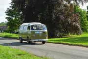 UK Eco-Campervan Rentals Surge 25% as Travellers Shun Flights