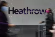 UK Government Backs Heathrow's £49bn Third Runway Plan