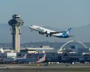 US Flight Chaos: 1800+ Cancellations as Shutdown Hits Day 38