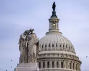 US Senate Ends Historic Shutdown as Democrats Defy Leadership