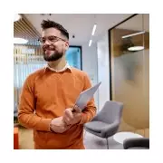 Your Hands-Off Manager Could Cost You a £2,500 Pay Rise