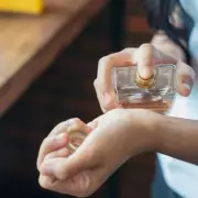 YSL Libre 25% Off at LookFantastic: 'Smells of Wealth' Perfume