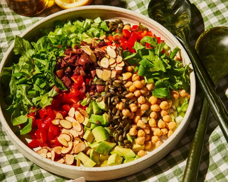 9 Vibrant Summer Salad Recipes to Elevate Your Christmas Feast