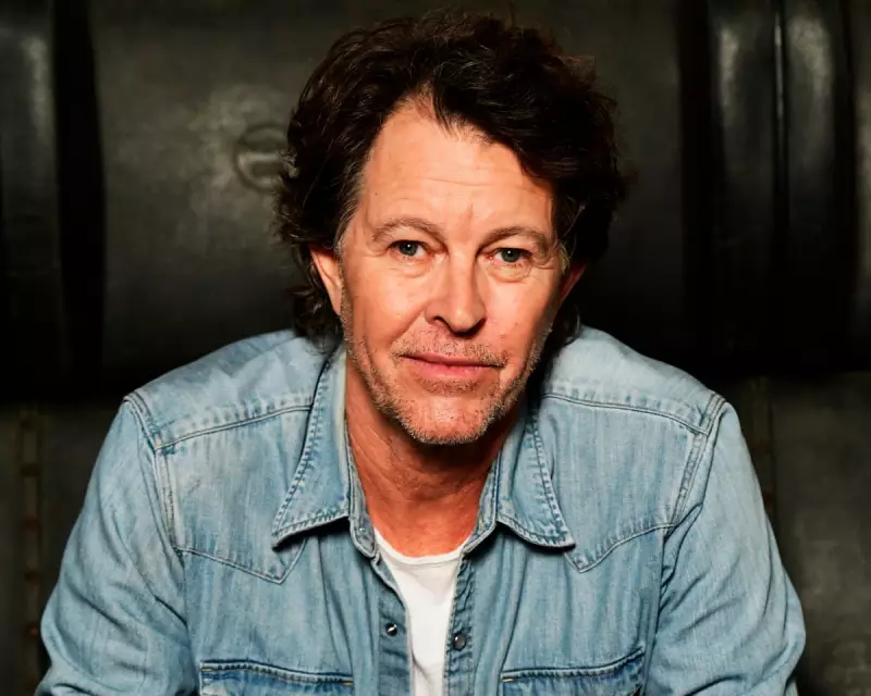Bernard Fanning on Tour, Beastie Boys & His 20-Year-Old Solo Album