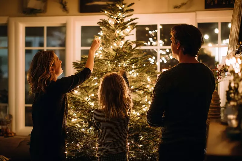 Christmas Surnames Quiz: Discover Your Festive Family History