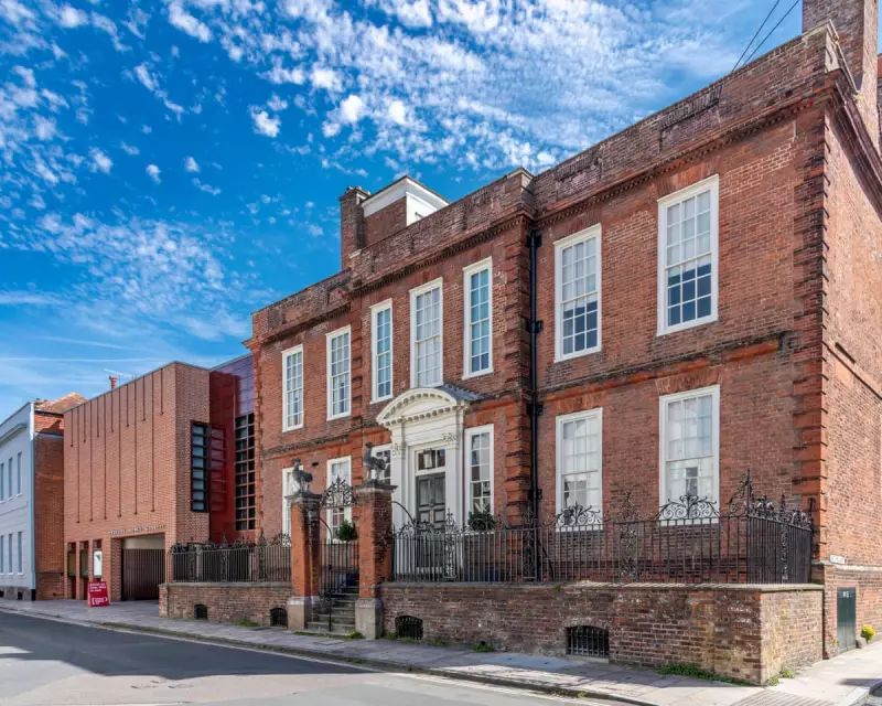 Dan Cruickshank's 'The English House': Eight Buildings Tell Human Stories