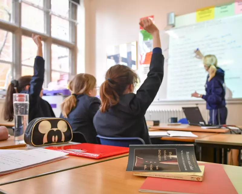 Four-Day School Week Pilots Urged to Tackle Teacher Exodus in England