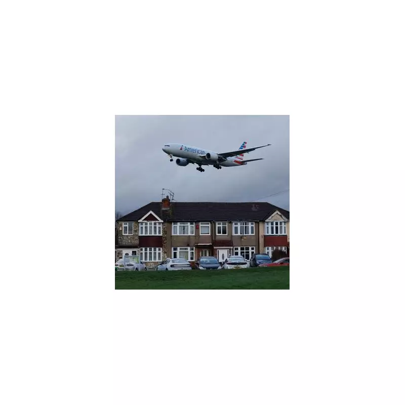 Heathrow Third Runway 'Direct Threat' to London's Climate Goals, Report Warns