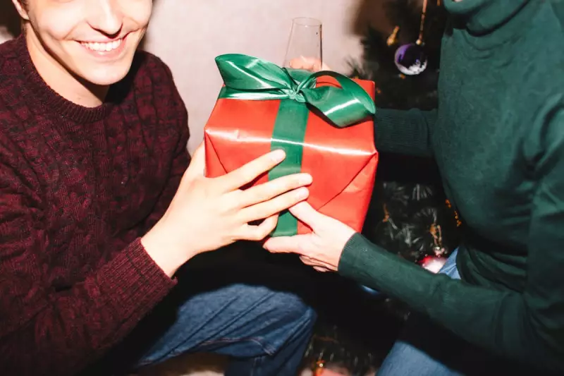 How to Give Thoughtful Gifts That Won't End Up in Landfill