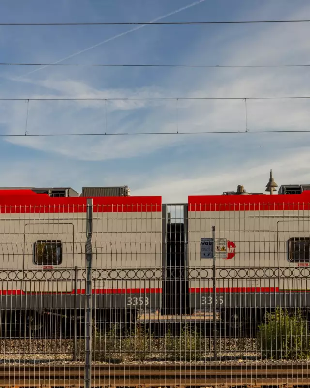 Inside the Trillion-Dollar Race for AGI: Silicon Valley's High-Stakes Gamble