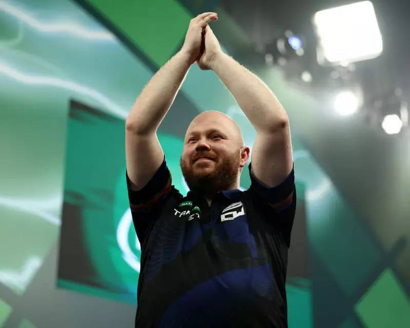 Justin Hood's Record 11 Doubles Stuns Darts World in Alexandra Palace Romp