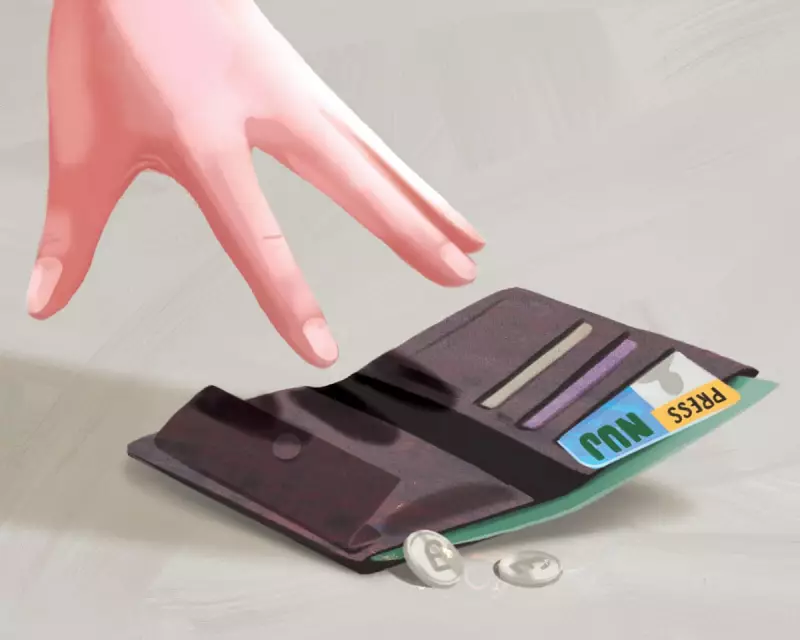 Lost wallet returned in London: A small act of kindness in a 'naughty world'