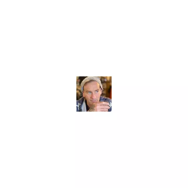 Norwich Grandad's Festive Mission: A Christmas Number One Dream