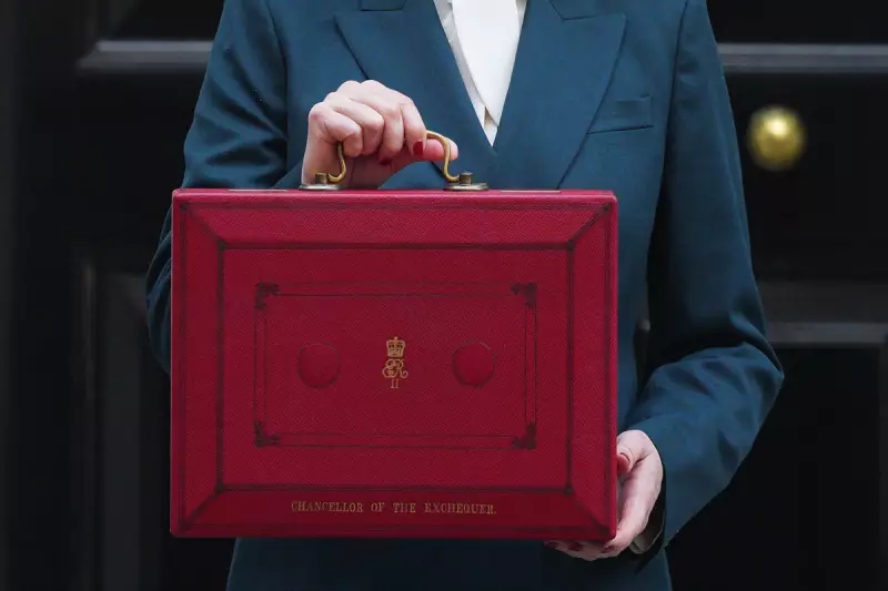 Over 70% of UK Businesses Fear Negative Impact from Autumn Budget, ICAEW Warns
