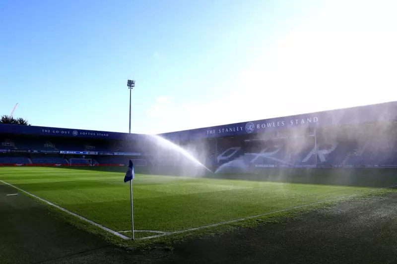 QPR in Contract Talks with Paul Smyth as Ipswich Face Hirst Injury Concern