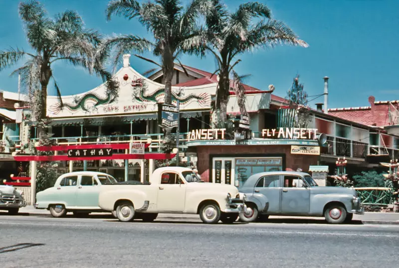 Retro Australia: Rare 1950s-1970s Photos Capture Nation's Optimistic Change