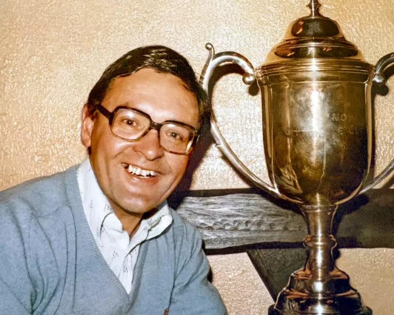 Richard Mason: Teacher, Football Devotee and 'Letters from Italy' Author Dies at 82