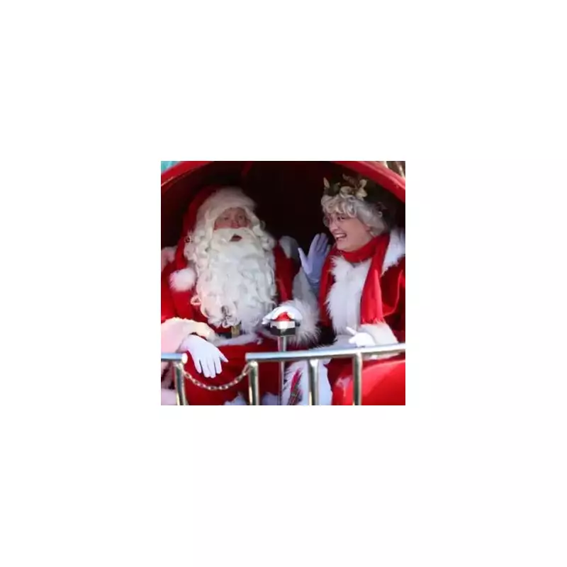Santa & Mrs Claus Spotted Relaxing at Winter Wonderland Before Big Night