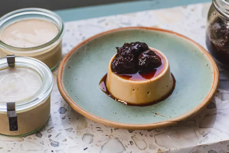 Stop Yogurt Waste: A Delicious Gelatine-Free Panna Cotta Recipe