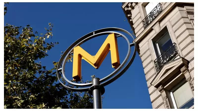 Three Women Stabbed in Paris Metro Stations, Suspect Arrested