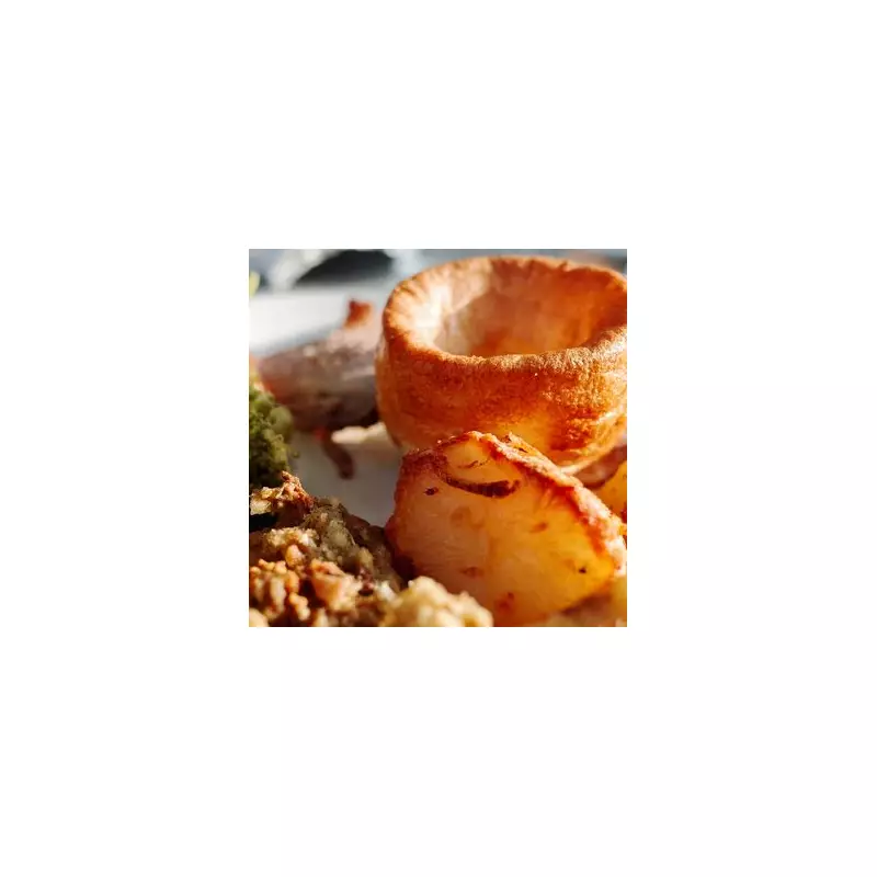 Top Chef Settles Yorkshire Pudding Christmas Dinner Debate