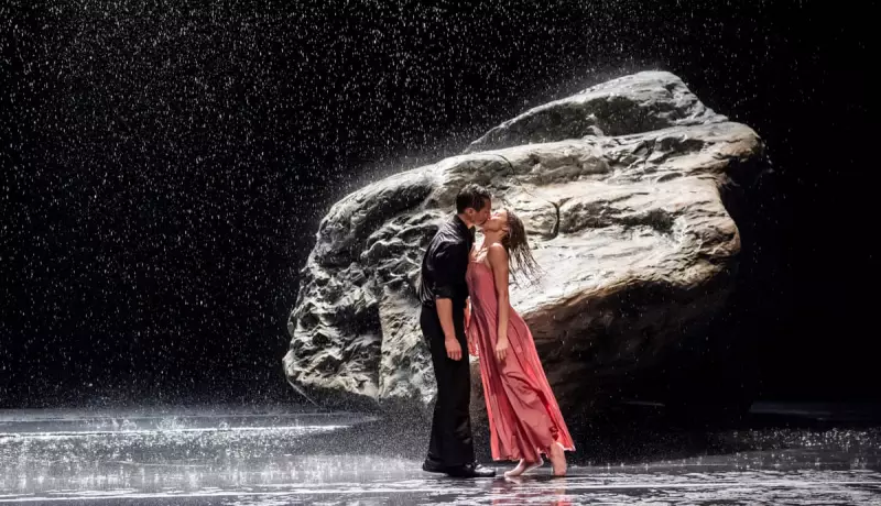 Tristram Kenton's 2025 Theatre & Dance Photos: A Year in Pictures