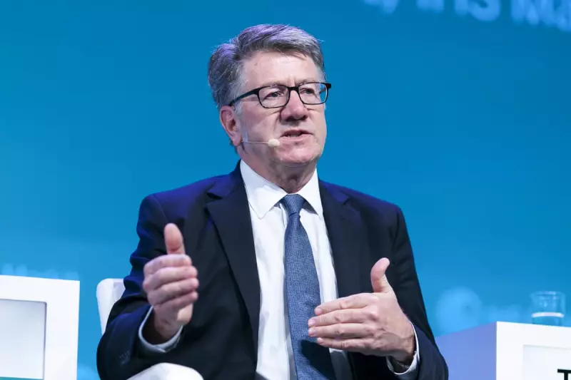 Trump-Linked Billionaires Bought Shares Before Key LNG Permit