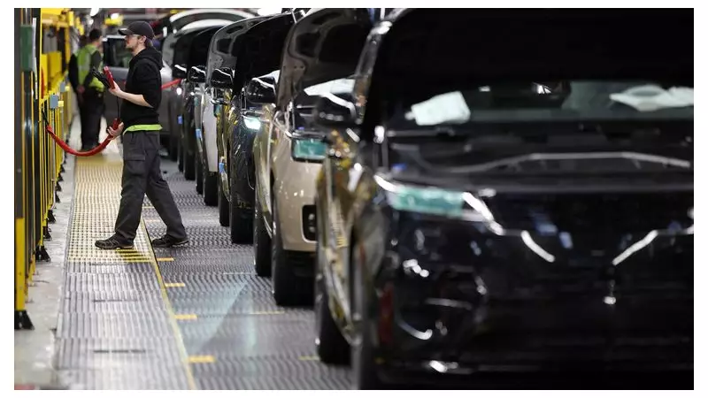 UK Economy Slows to 0.1% Growth in Q3, Cyberattack Blamed