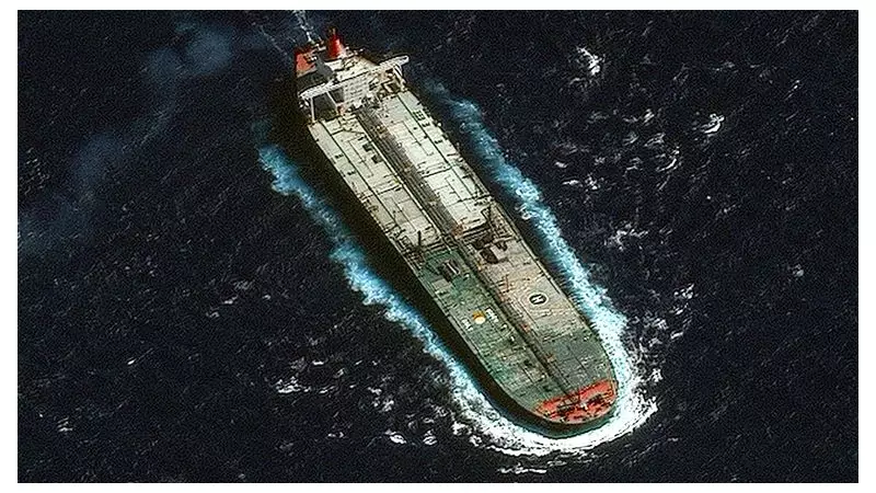 US Military Enforces 'Quarantine' on Venezuelan Oil, Shifts to Economic Pressure