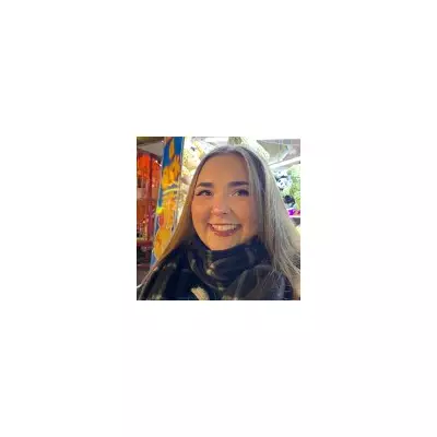 Derbyshire Dog Groomer, 22, 'Died for 7 Minutes' After Stress Triggers Heart Condition