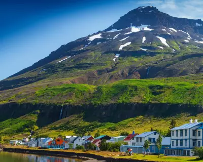 Iceland's Hottest Christmas Eve: 19.8C Record Shatters Norms