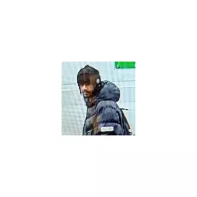 Islington Murder: Hunt for 22-Year-Old After Teenager Stabbed Near School