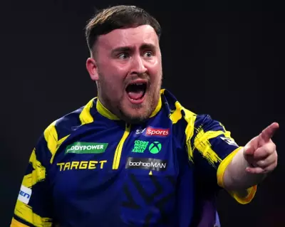 Luke Littler Battles Boos to Beat Rob Cross 4-2 in Tense World Championship Clash
