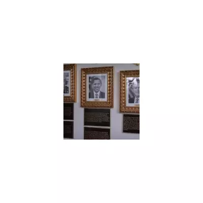 Trump's White House 'Upgrades': Scathing Plaques Added to Obama and Biden Portraits