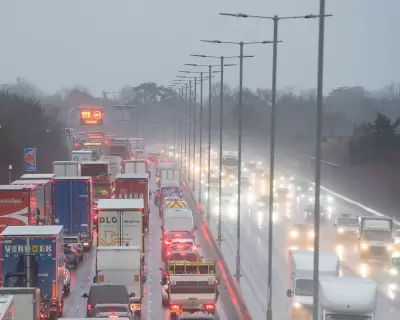 UK Christmas Getaway: 15m Drivers and Major Airport Delays Expected