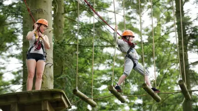 UK Pension Funds in Talks for £4.5bn Center Parcs Stake